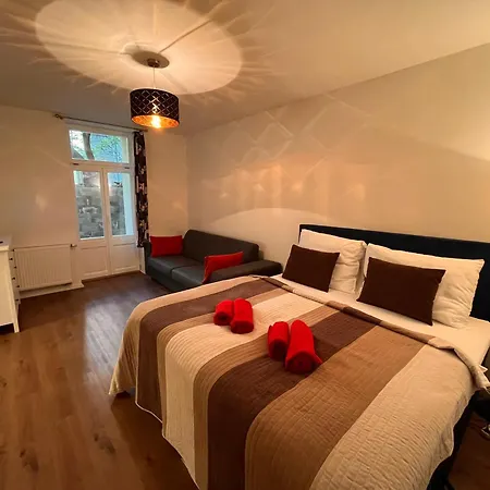 Riverbridge Appartement *