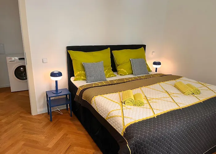 Riverbridge Apartment